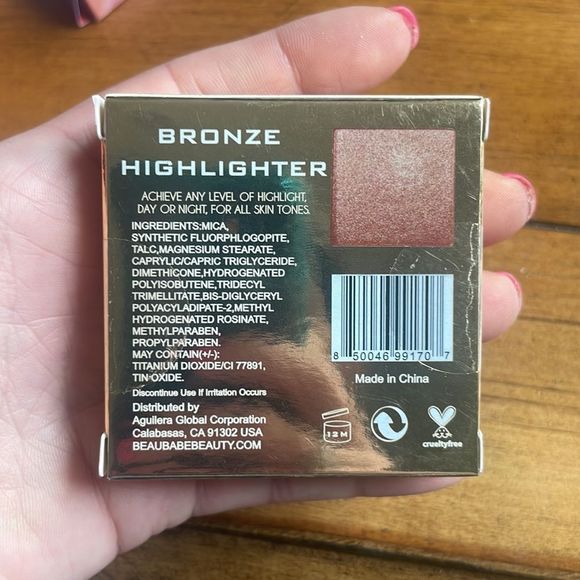 New BEAU BABE BEAUTY Bronze Highlighter - Picture 4 of 4
